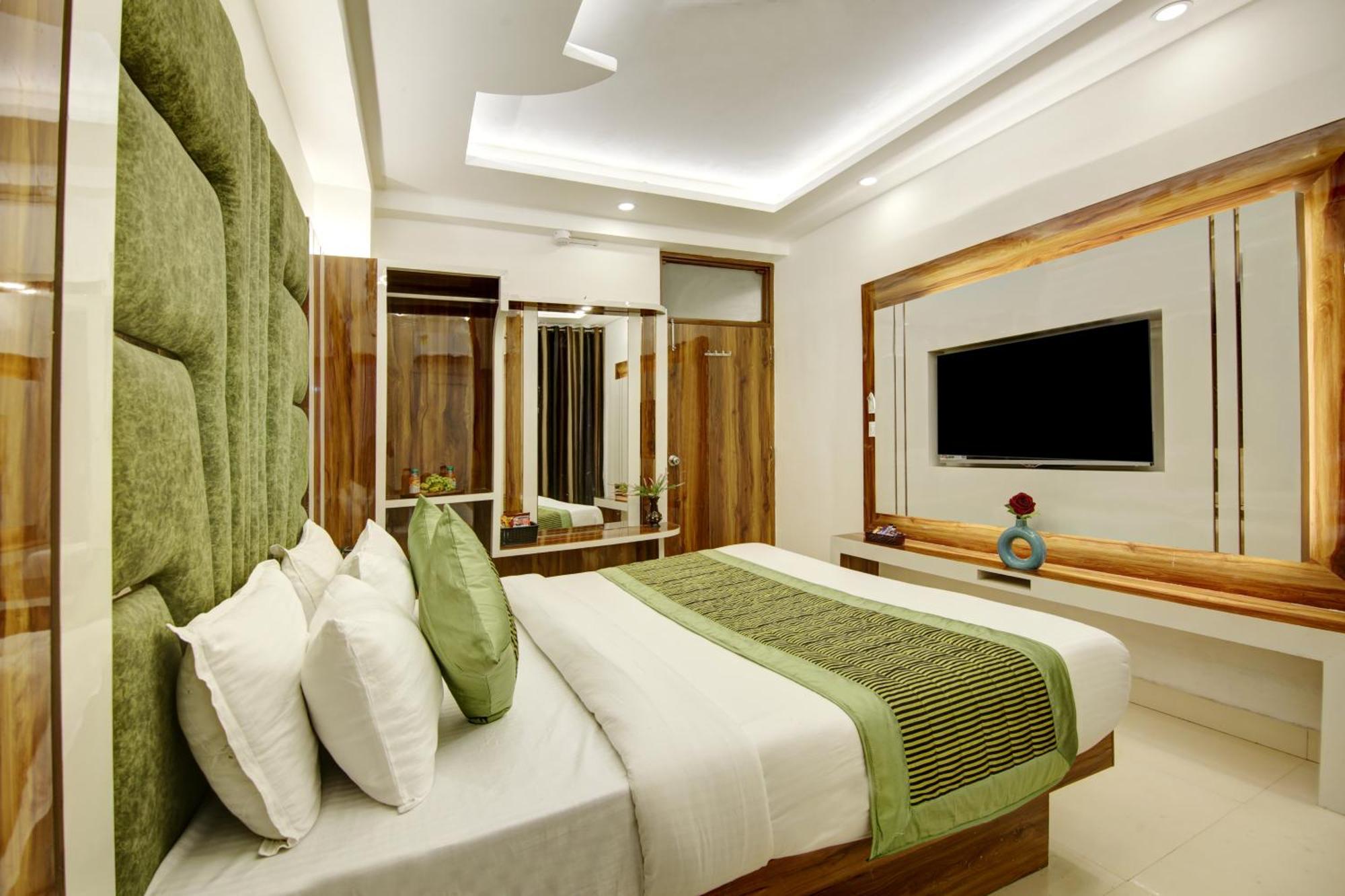 Hotel Star Villa - Front Of New Delhi Railway Station & 5 Minute From Connaught Place Exterior photo