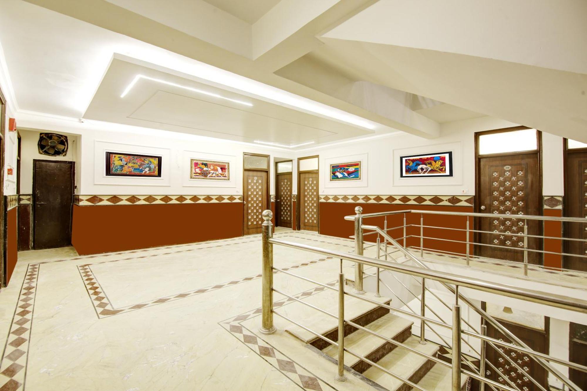 Hotel Star Villa - Front Of New Delhi Railway Station & 5 Minute From Connaught Place Exterior photo
